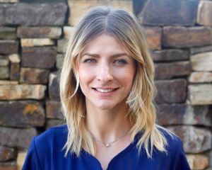Katie, Oral Surgery Assistant